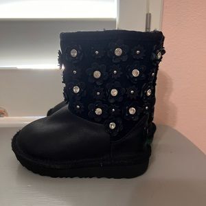 Toddler ugg boots black pleather